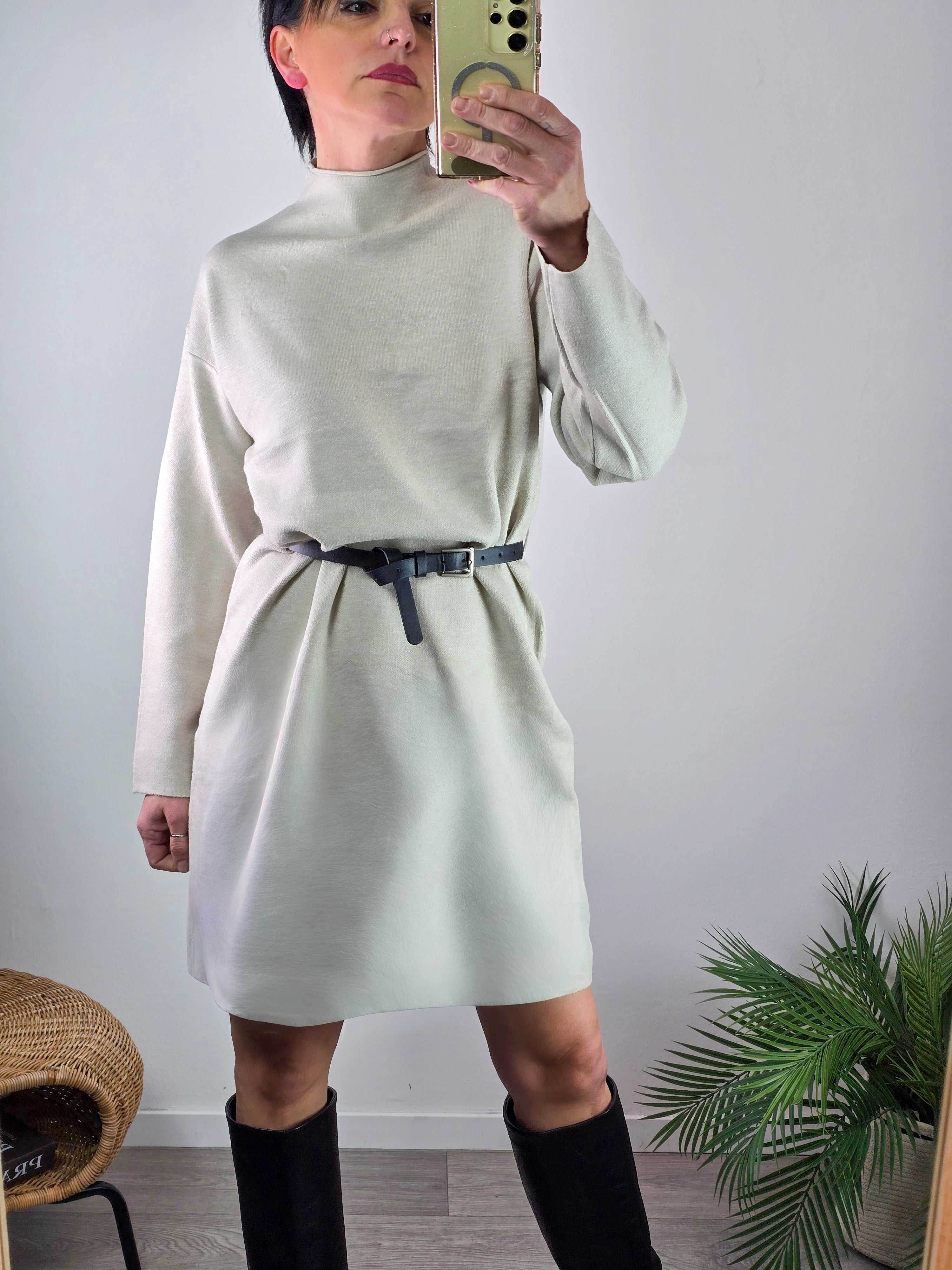 Abito con cintura Beige - Kikisix