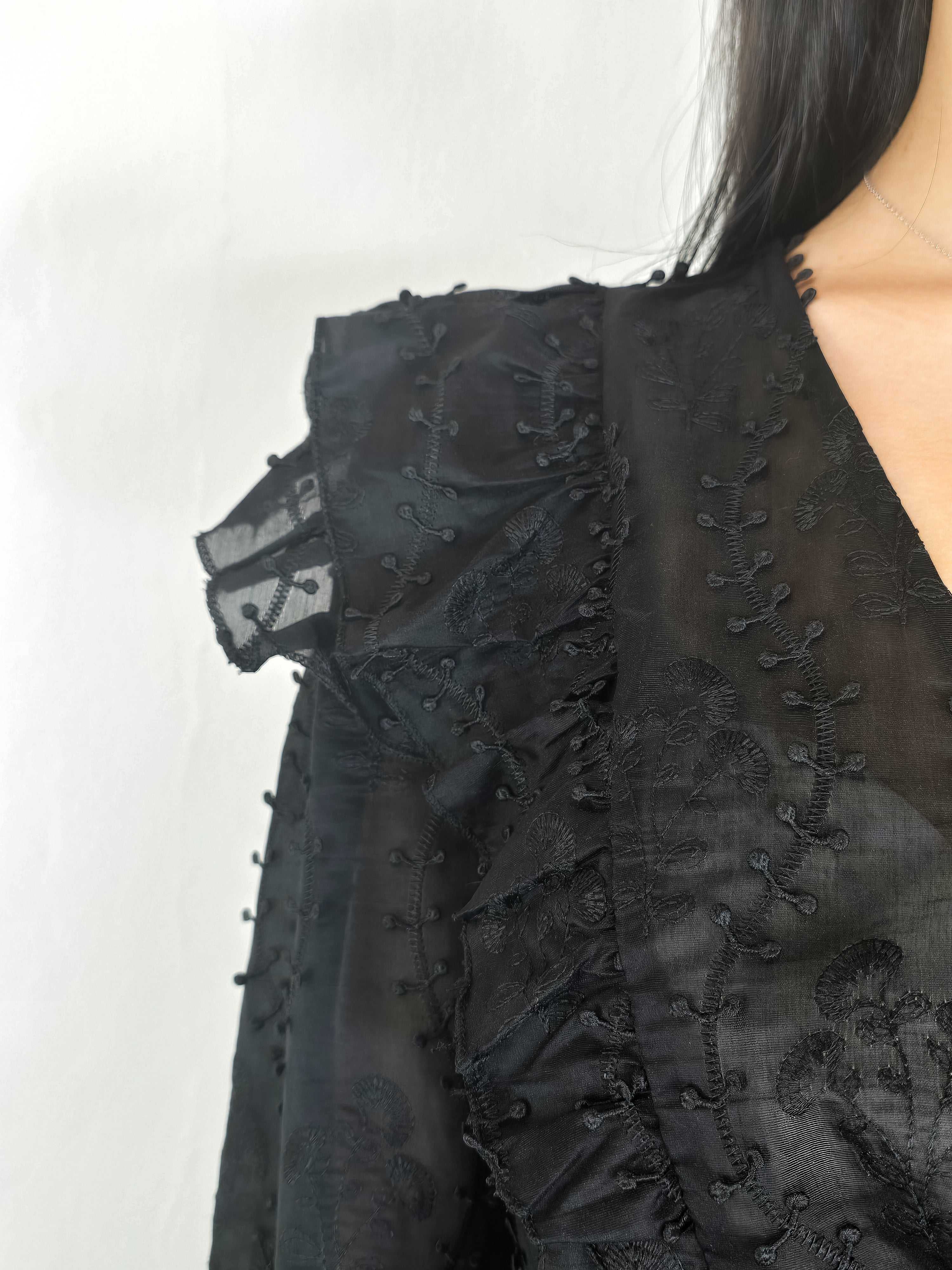 Kikisix - Camicetta con rouches e ricami - Nero - Image 3